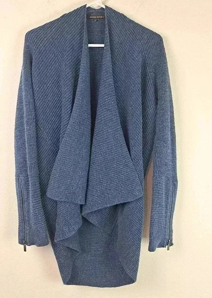 Banana Republic open front 100% Cotton Size Small - Picture 1 of 10